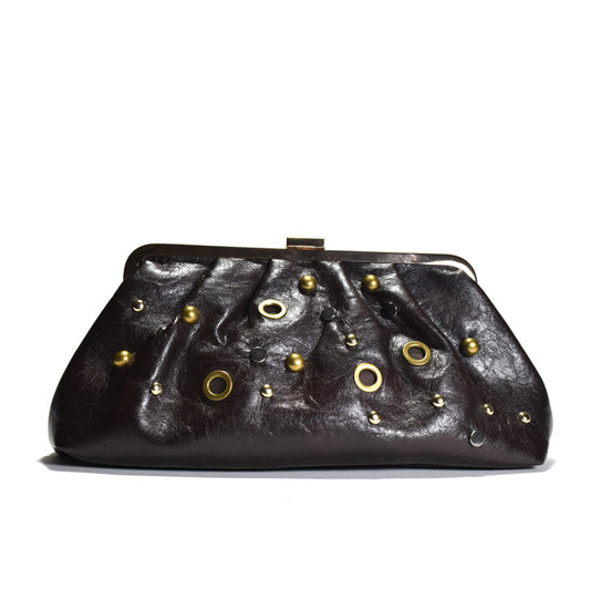 Clamshell Clutch